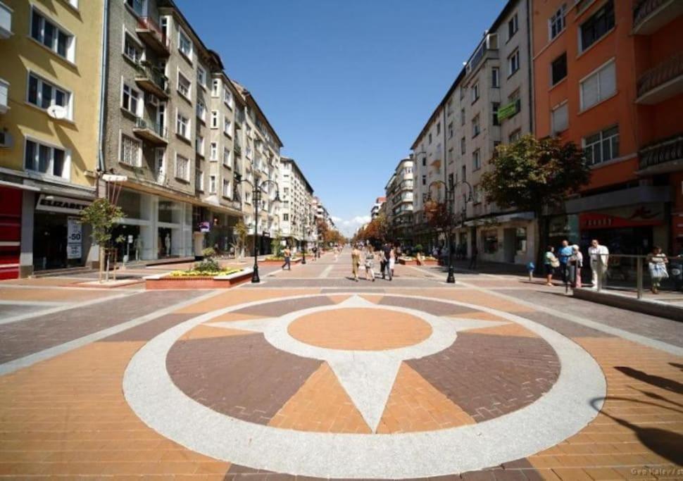 Center 5
